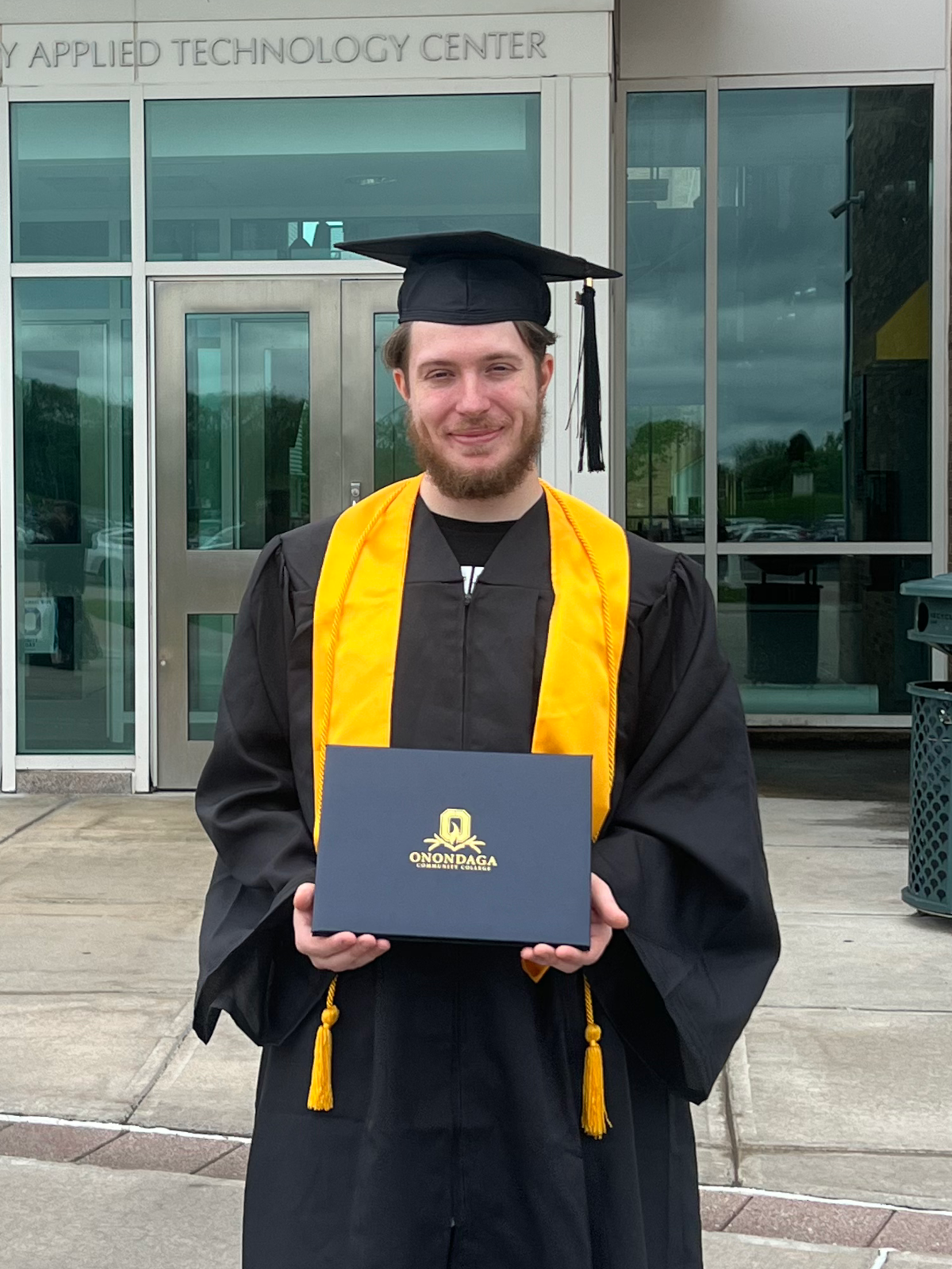 Picture of zachary geary